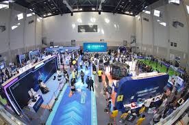 [乒乓球]世乒联总决赛男单半决赛：张本智和VS林诗栋 集锦