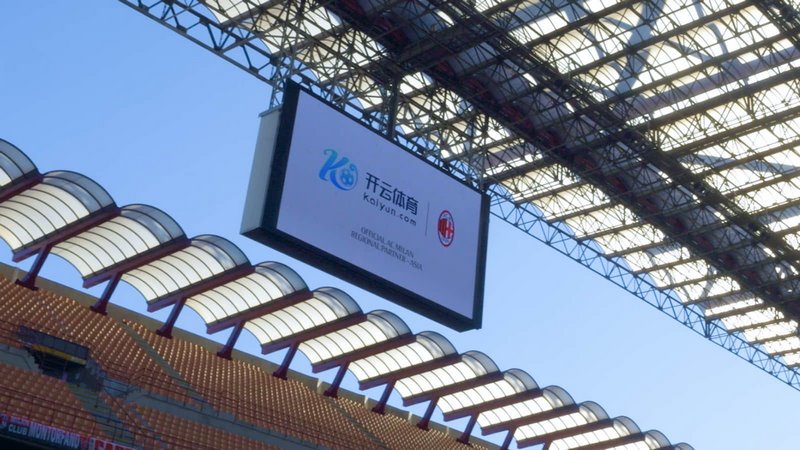 冠军姿态